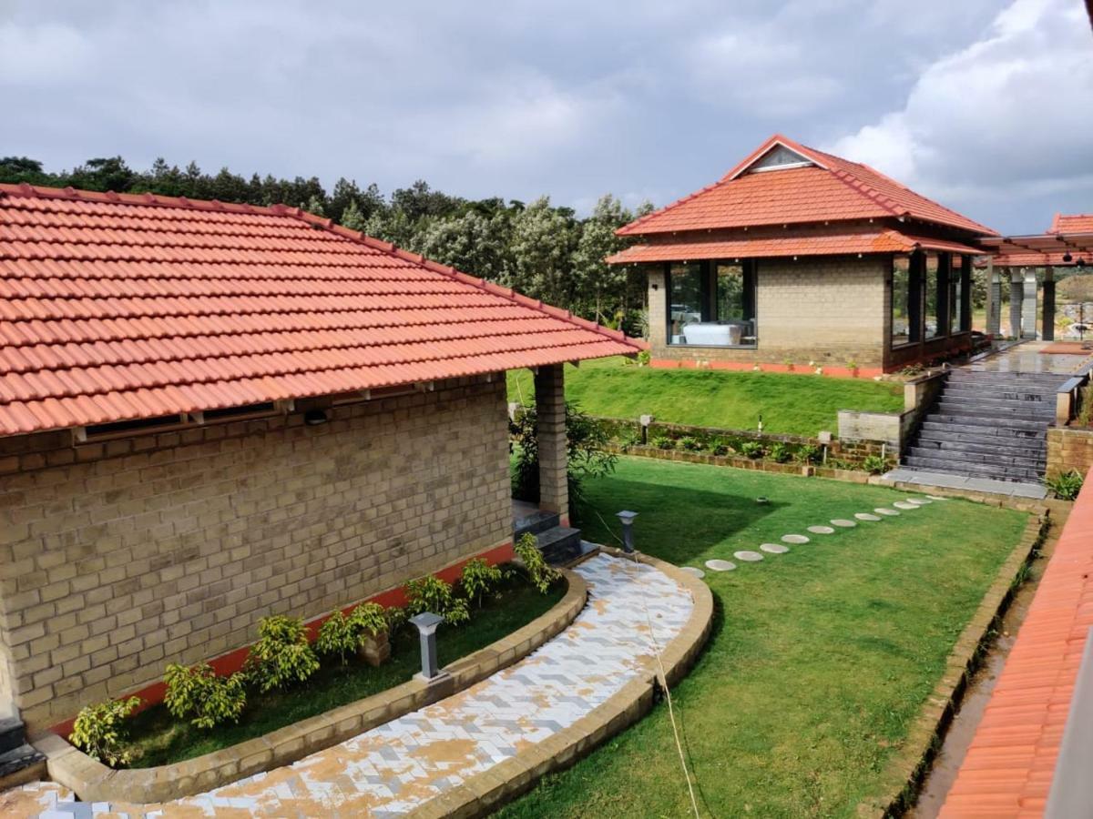 Biranji Aqua Retreat Hotel Chikmagalur Exterior photo